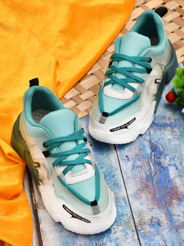 Share 147+ sports shoes below 500 latest kenmei.edu.vn