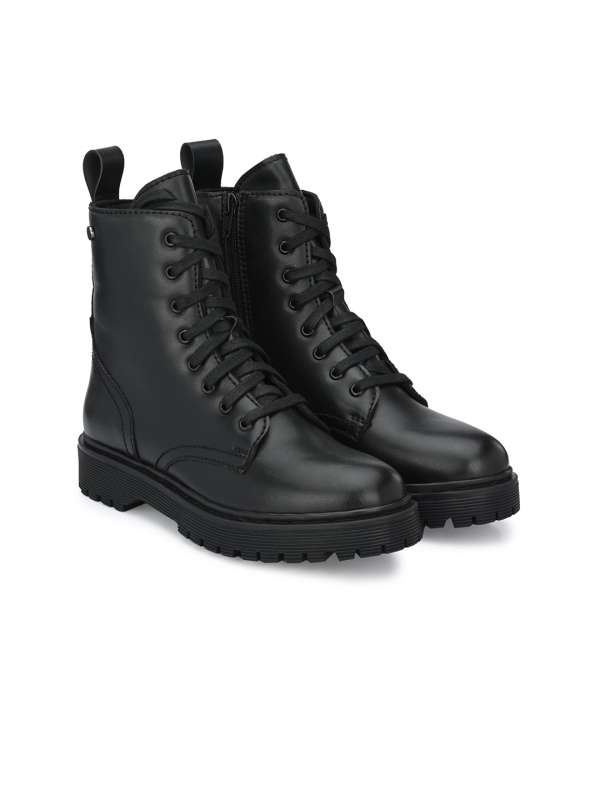 Delize boots sales