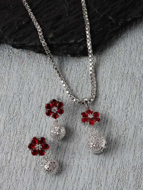 Red new arrivals pendant necklace