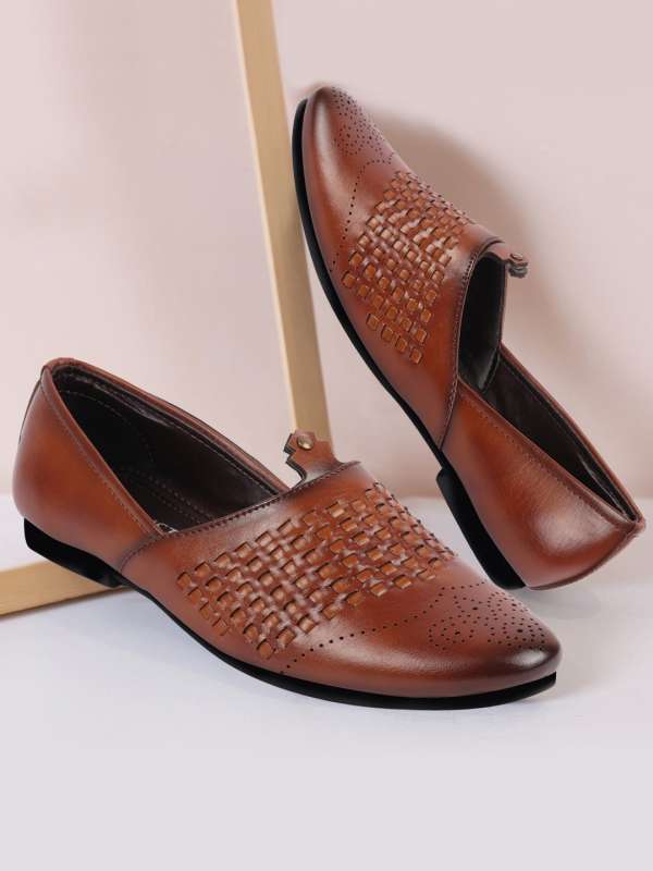 Buy Jutti For Men Women Online At Best Prices on Myntra