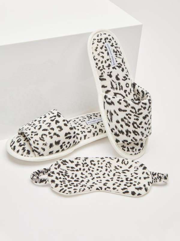 Dorothy perkins store flip flops