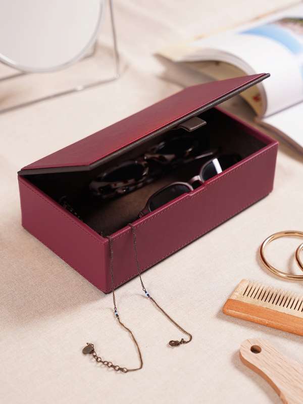 Buy Classic Combo Pack Of 8 Vanity Box Cosmetic Bag, , Bridal Organizer,  Vanity Box - Lowest price in India