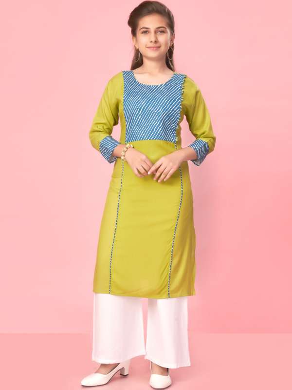 Jack suit shop for girls