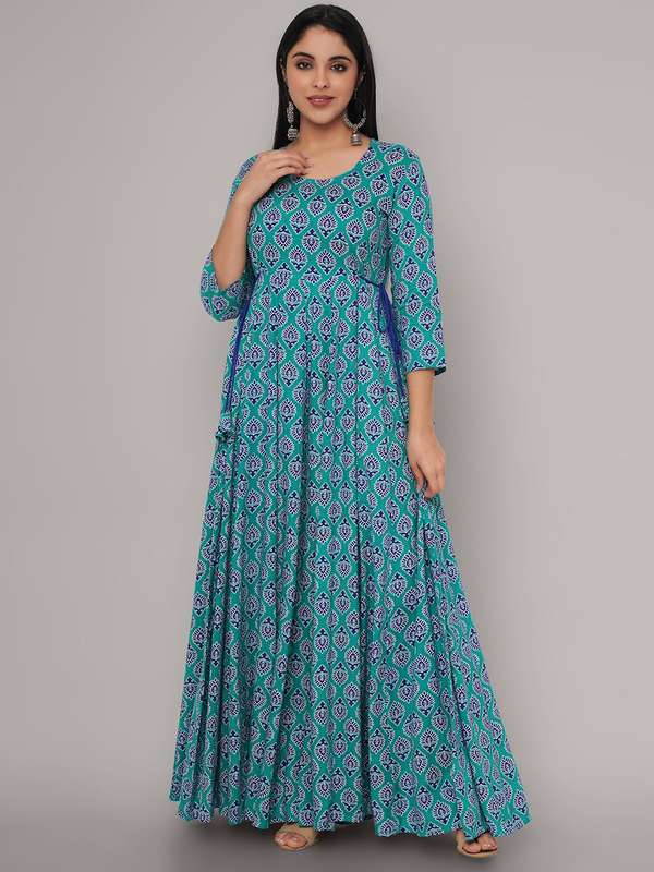 Aggregate more than 168 handloom dresses online india latest seven.edu.vn