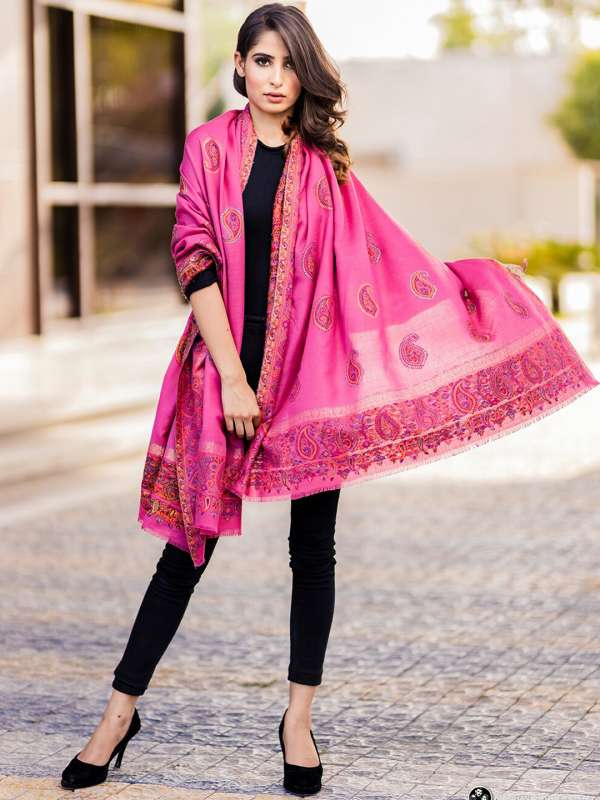 Pink shawl online sales