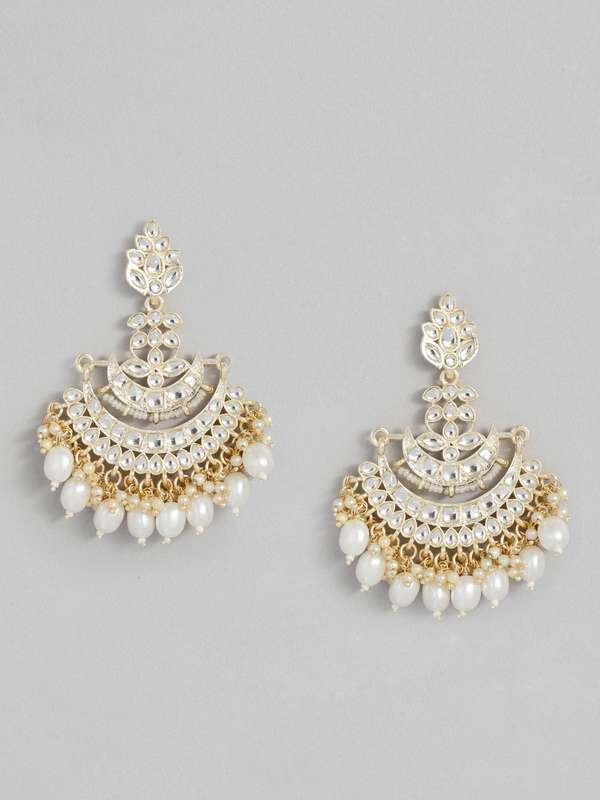 Myntra kundan earrings clearance