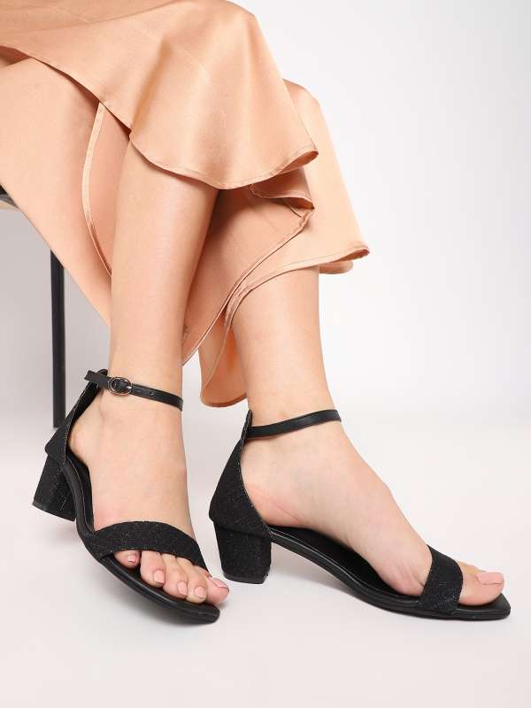 Black striped heels discount