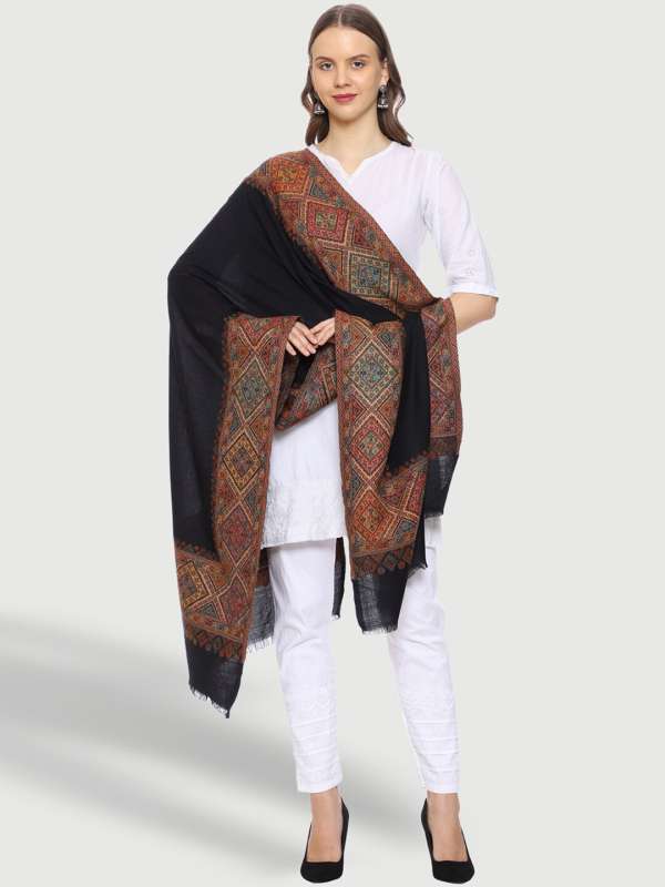 Churidar shawl deals designs