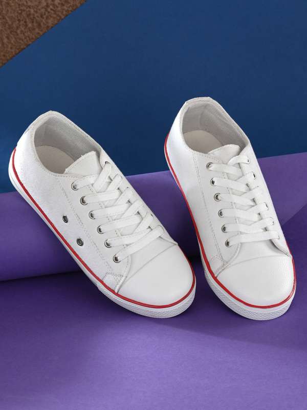 White sneakers for on sale women under 500