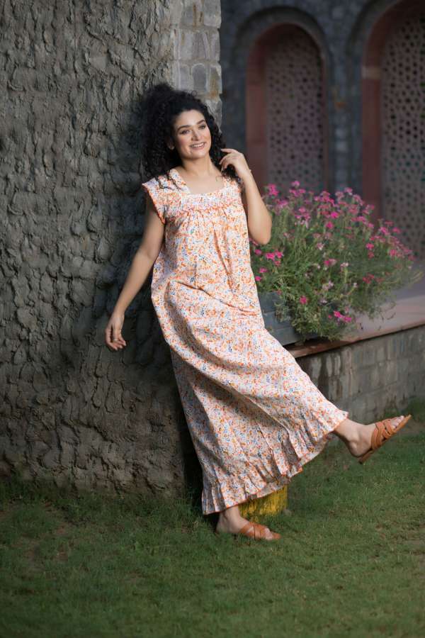 Night hotsell dress myntra