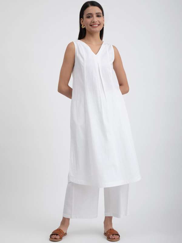 Myntra long kurtis sale hot sale