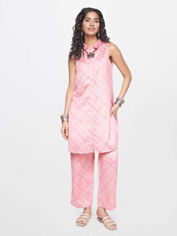 Global desi clearance suits online