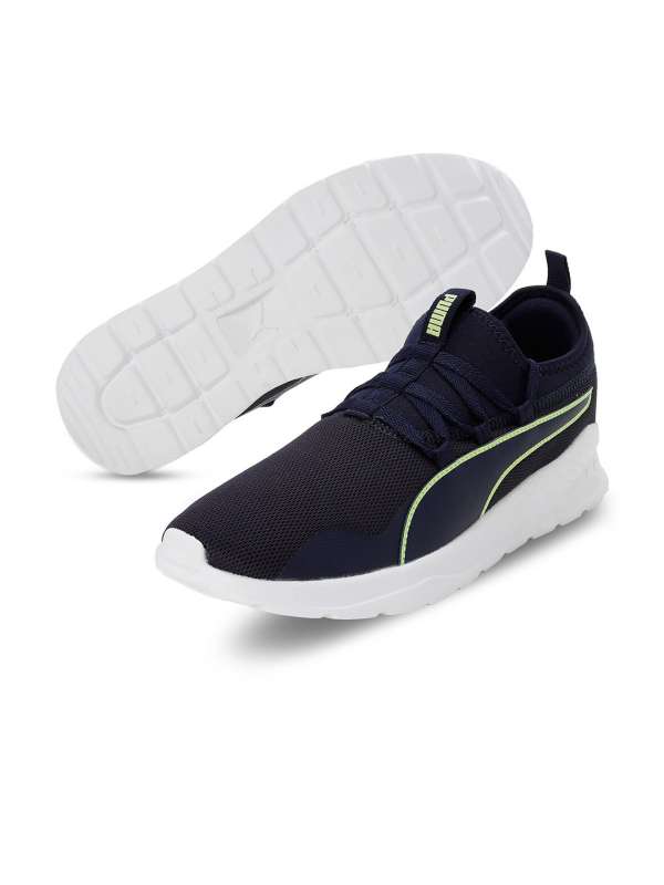 Skechers 6591 navy top