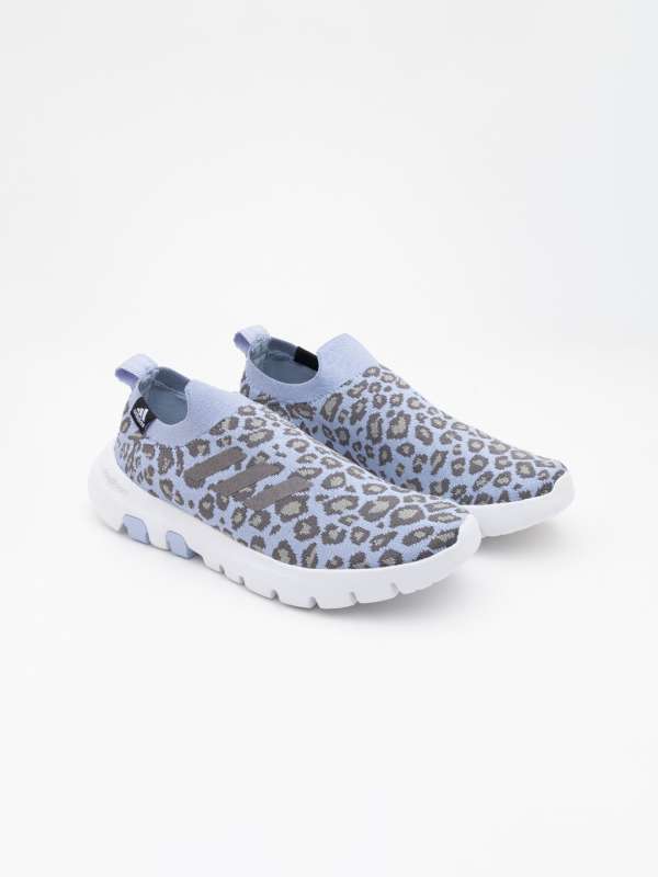 Shoes below 300 rupees outlet