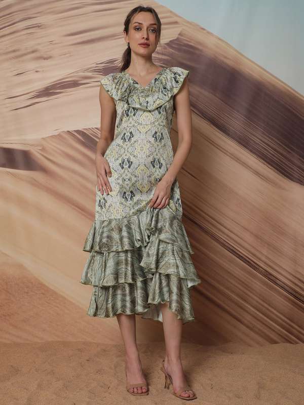 Spaghetti sales dress myntra