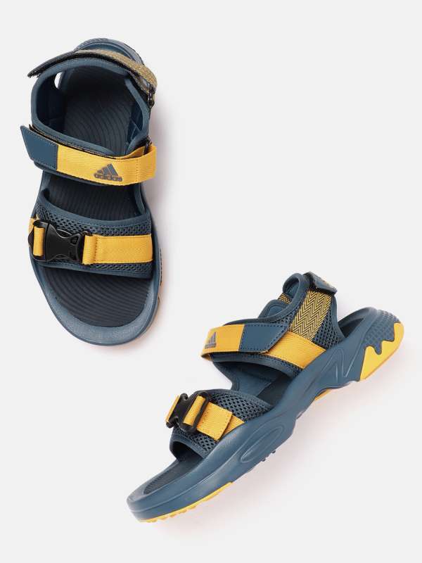 Adidas alsek 217 sales navy blue floaters