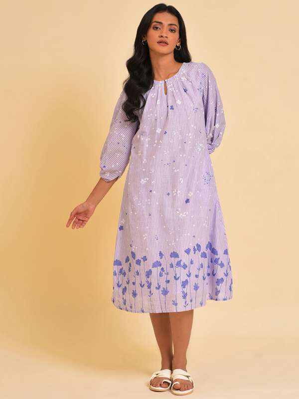 W sales women clothing