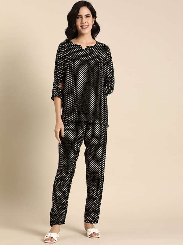 Mother earth kurtis online 2025