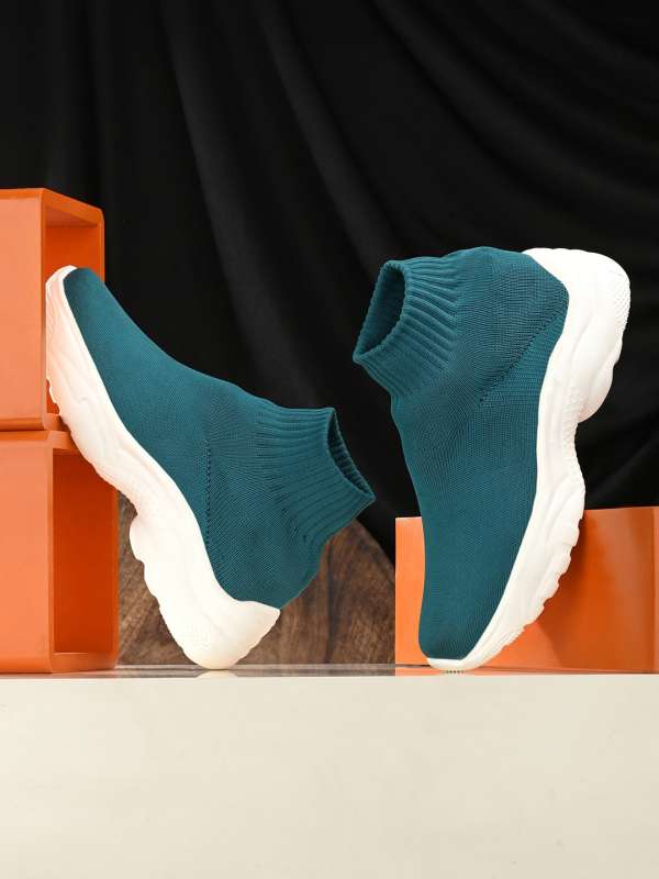 Lee Grain Sports Shoes Buy Lee Grain Sports Shoes online in India