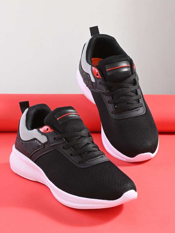 Roadster shoes cheap snapdeal
