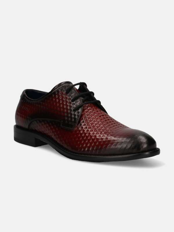 Bugatti shoes store red