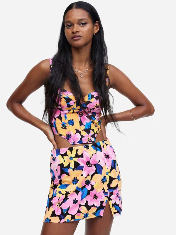 Floral outlet skirt myntra