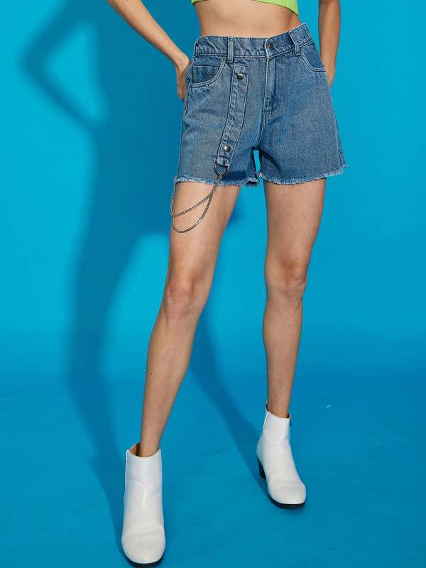Denim shorts 2025 with chains