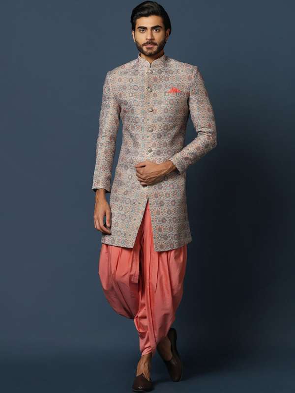 Kisah ethnic deals wear