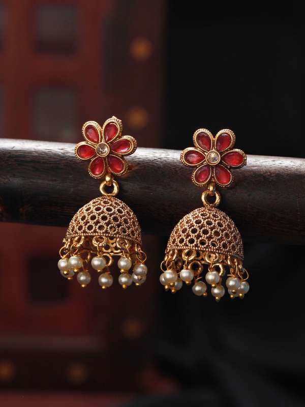 Gold earrings store small jhumka