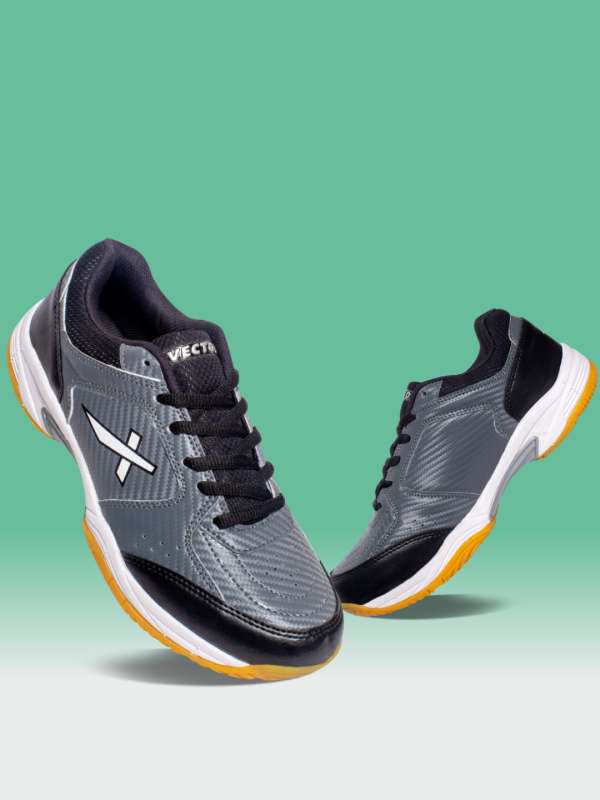 Myntra badminton shoes sales