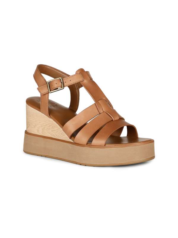 Naturalizer wedge online heels