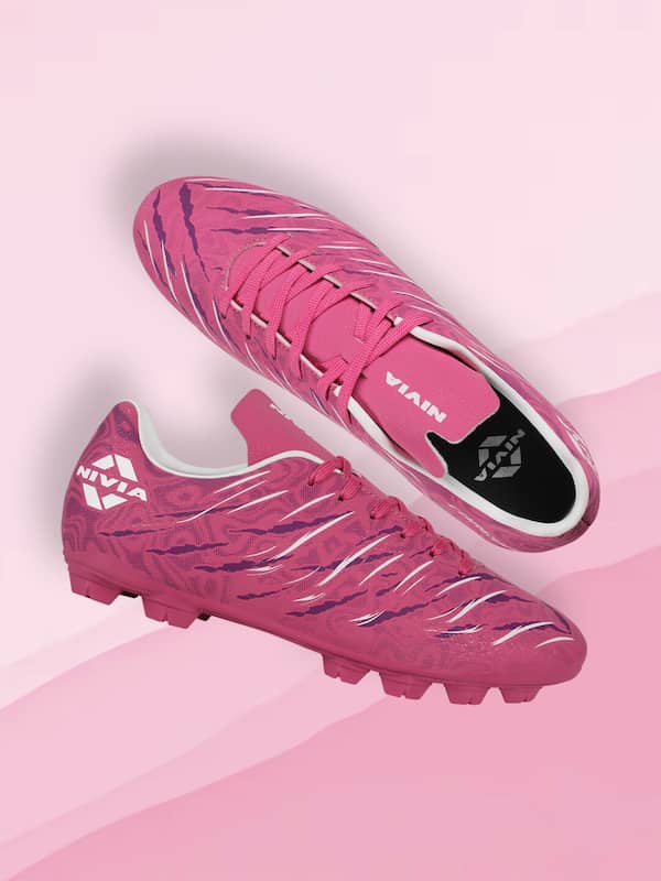 NIVIA ASHTANG GOLD Football Shoes For Men - Buy NIVIA ASHTANG GOLD Football  Shoes For Men Online at Best Price - Shop Online for Footwears in India |  Flipkart.com