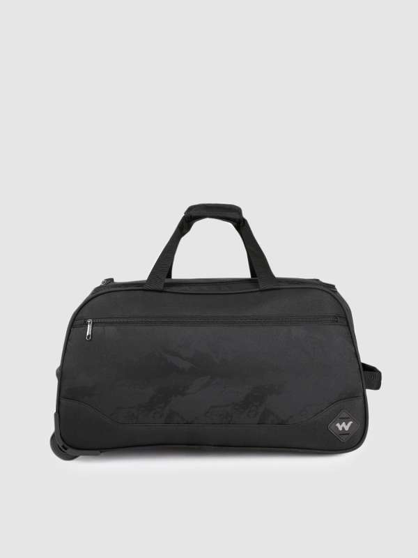Myntra duffle store bag