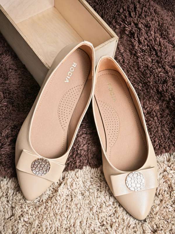 Rocia discount shoes price