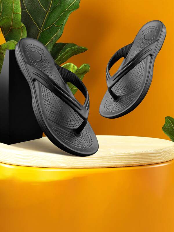 Buy Navy Blue Flip Flop & Slippers for Men by KRAASA Online | Ajio.com