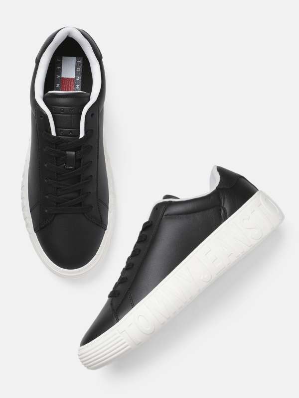 Mens black shop tommy hilfiger trainers