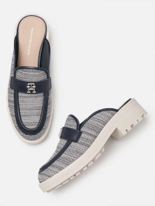 Tommy hilfiger flatform hot sale sandals