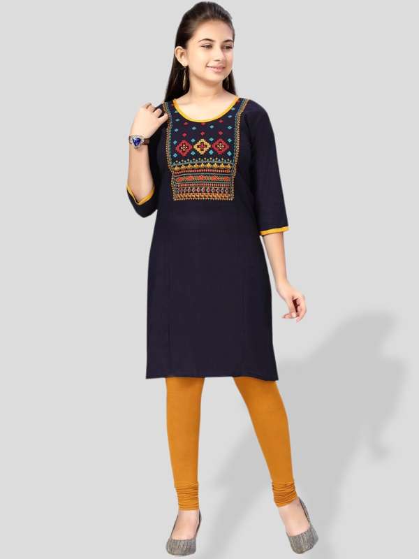 Lungi kurta dress top