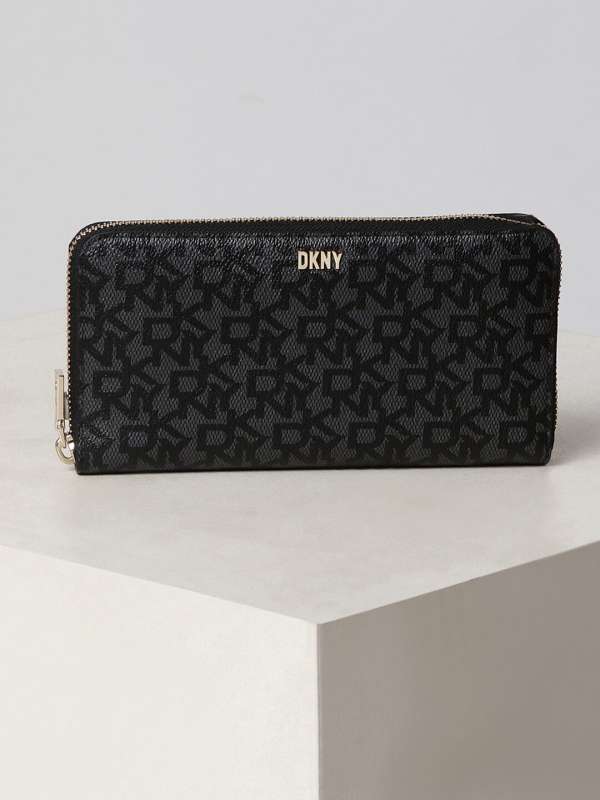 Dkny Wallets Buy Dkny Wallets online in India