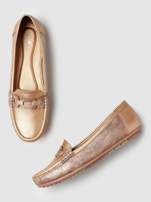 Gold moccasins womens outlet