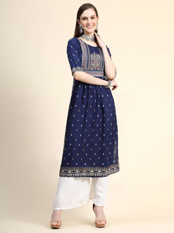 Divastri kurti online