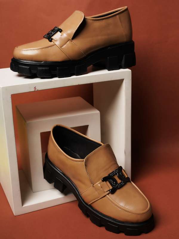 Roadster discount leather shoes