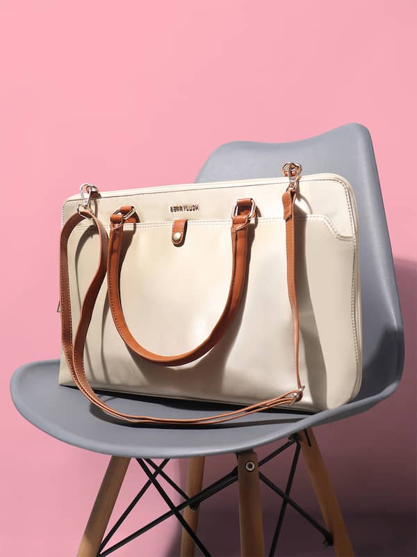 28 Cute Laptop Bags You'll Wear to Work and Beyond | Who What Wear