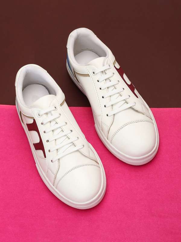 Boys white canvas shoes discount