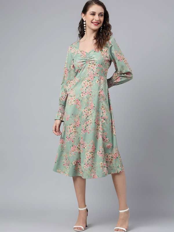Midi dress discount on myntra