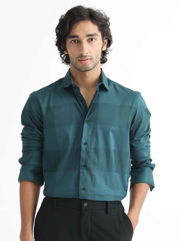 Teal collar shop shirt