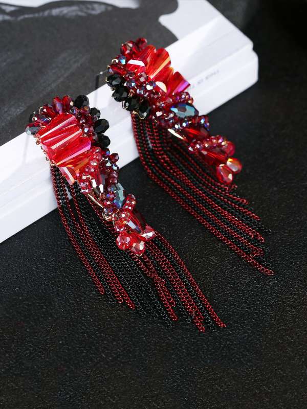 Red shop black earrings