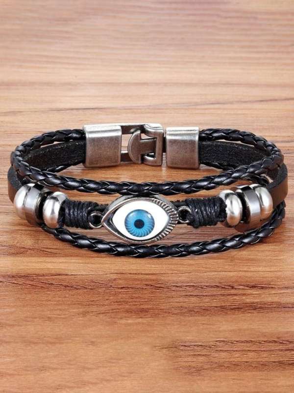 Leather bracelet for men with stainless steel magnetic closure  serasarde