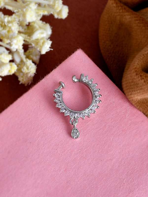 Nose pin sale myntra