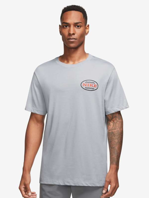 Nike grey hotsell tee